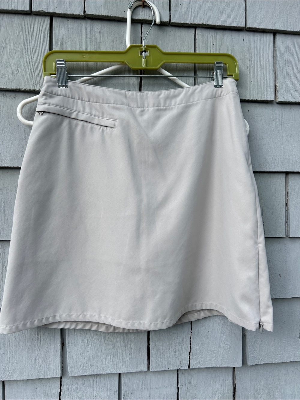 Patagonia Women's Skort in Cream — Clean A-Line Style size 6